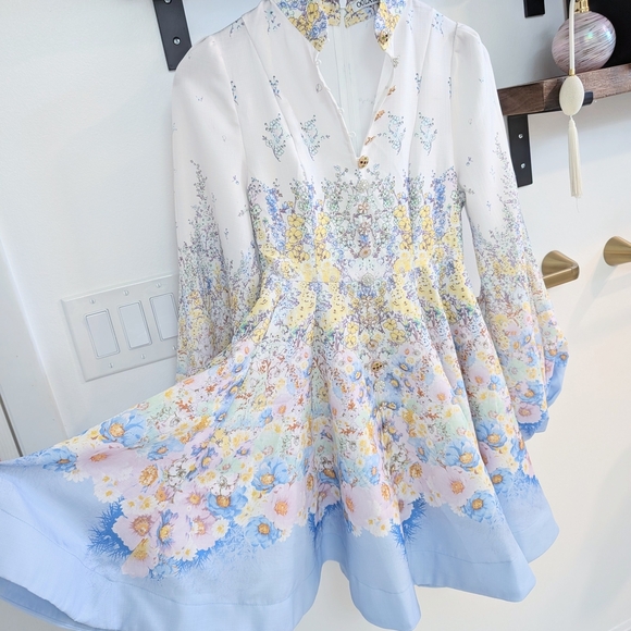 Oo la La! Floral Boho Dress with Bell Sleeves - Picture 4 of 16